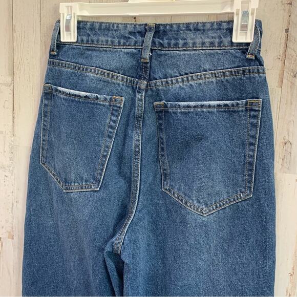 Shein High Rise Mom Jeans Straight Leg Distressed - Picture 4 of 5